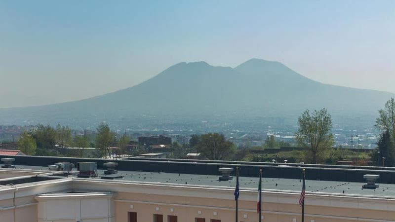 Missione di Rubio a Roma. Occhi sul comando Nato di Napoli