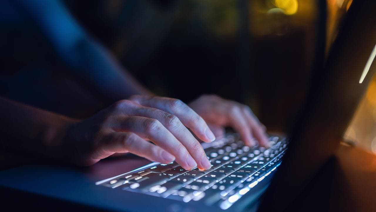 Hacker cinesi violano società di Ibm che gestisce la tecnologia della pubblica amministrazione italiana: dati rubati per due settimane